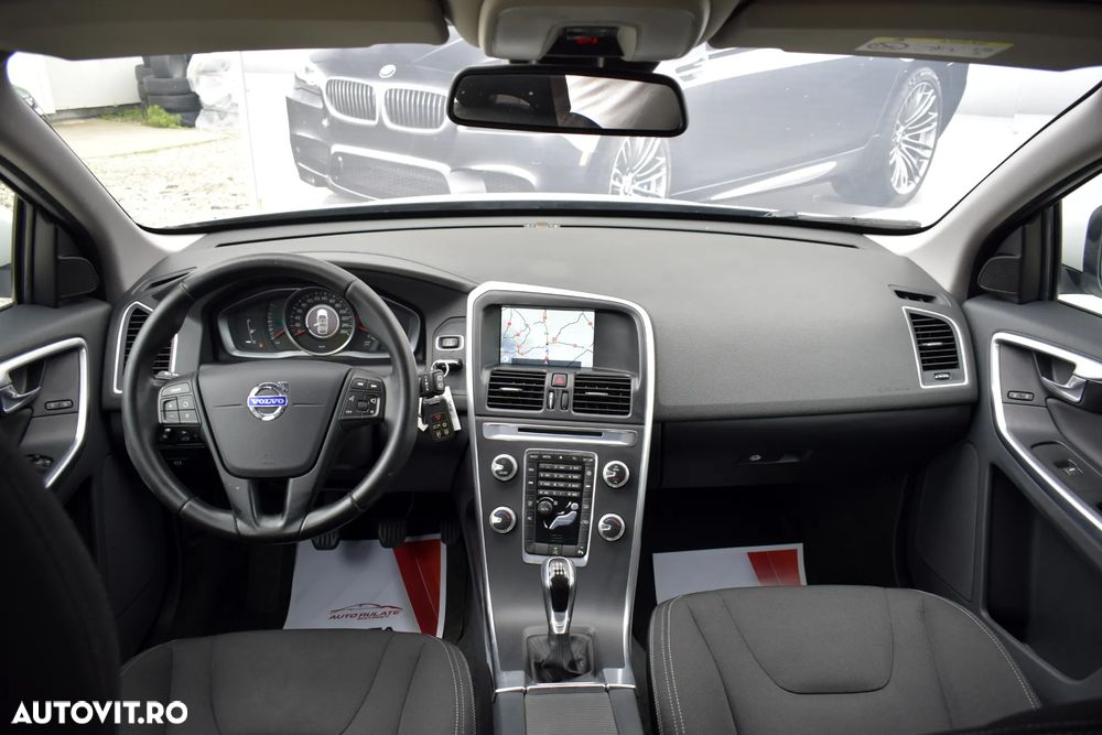 Volvo XC 60 D4 Kinetic - 10