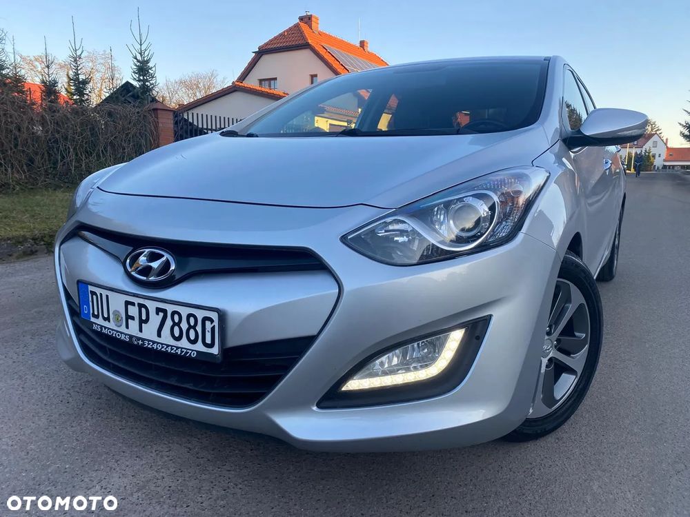Hyundai i30 1.6 CRDI Trend - 2