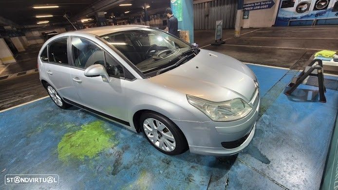 Citroën C4 1.6 HDi 110 SX - 3