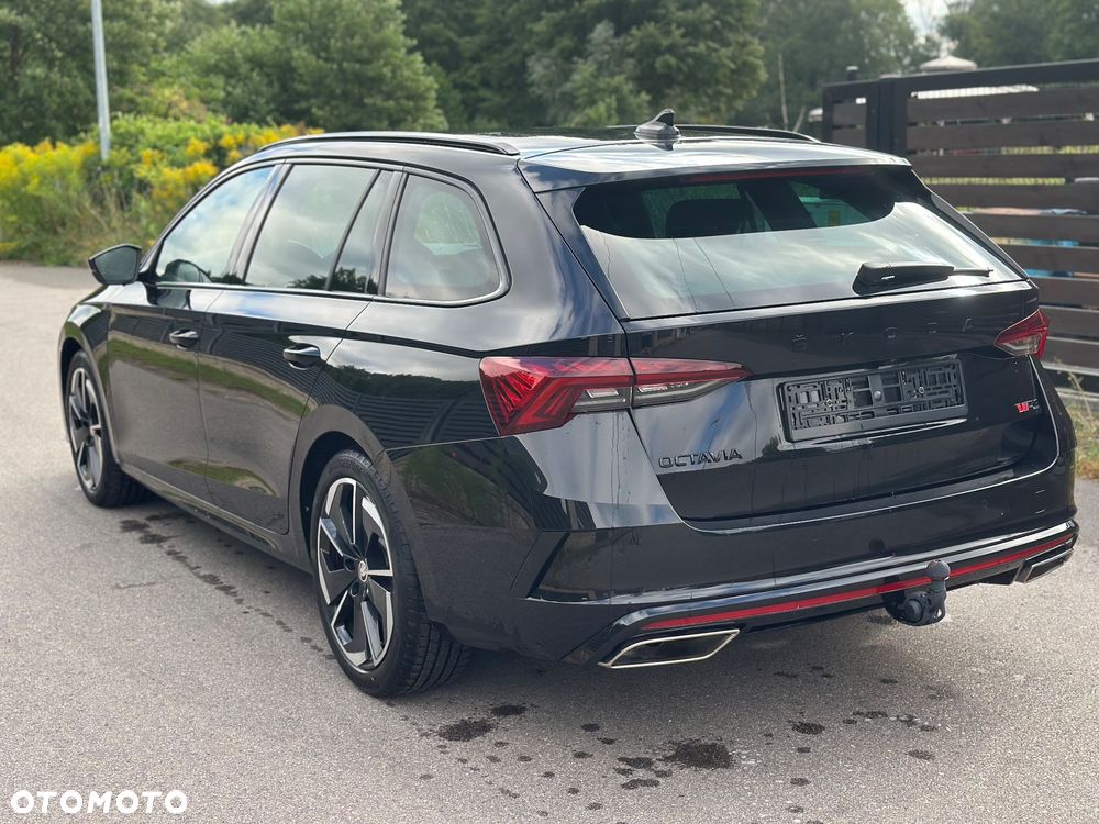 Skoda Octavia 2.0 TSI RS 245 DSG - 9