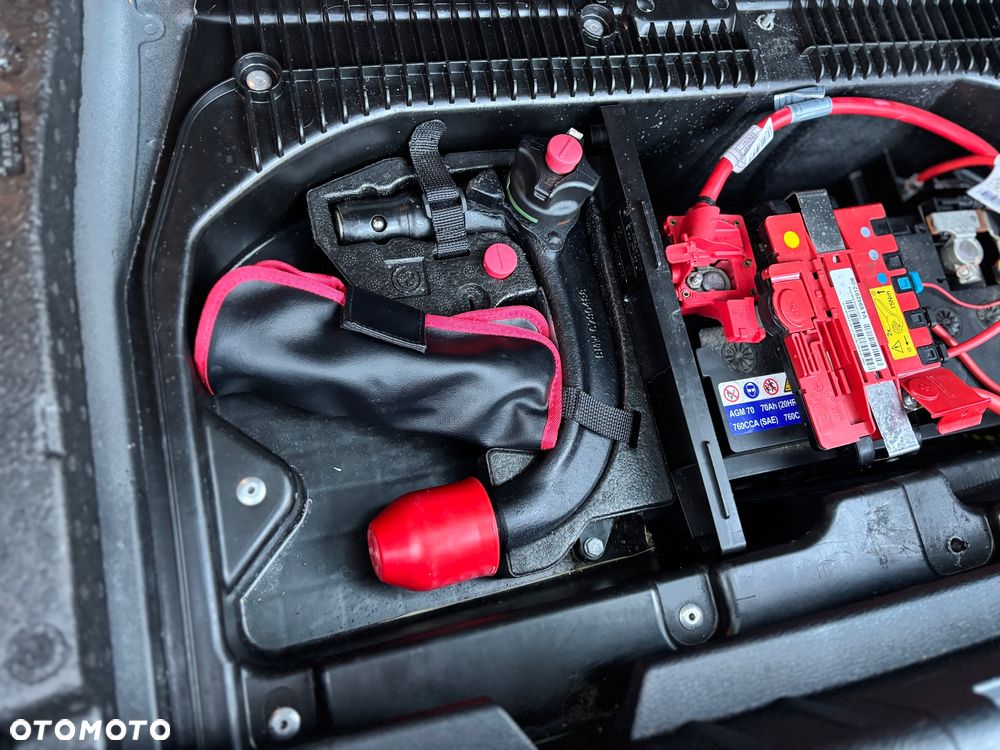 BMW X1 xDrive20d - 13