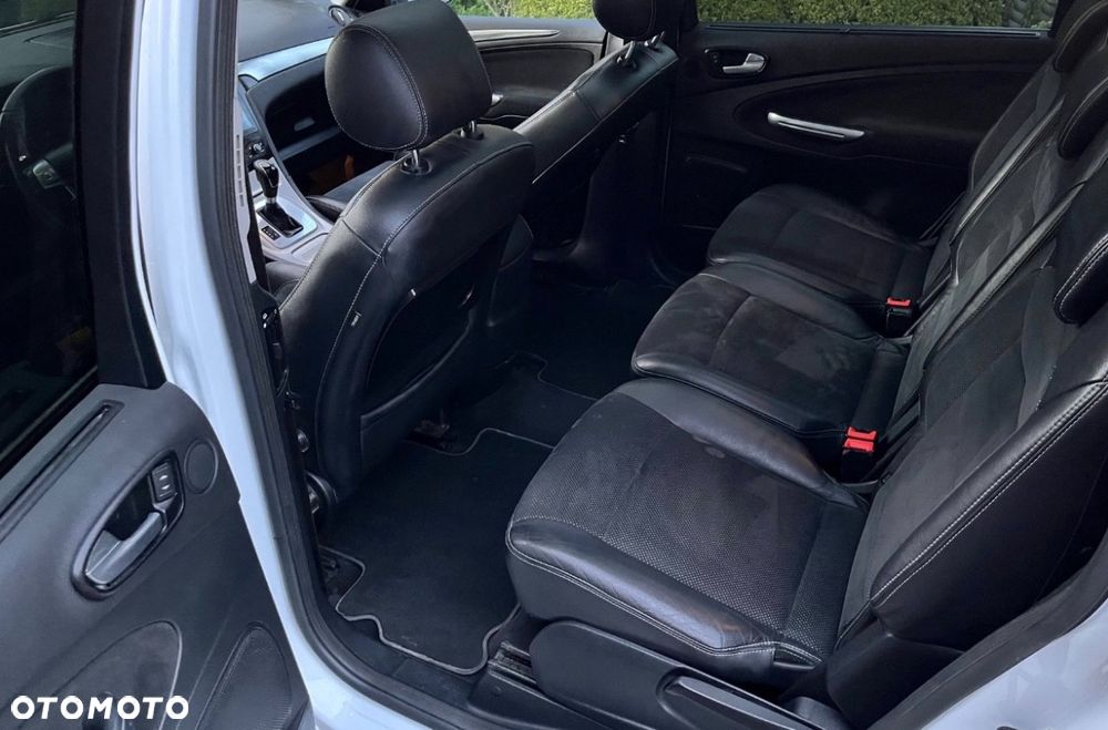 Ford S-Max 2.0 TDCi Titanium - 11