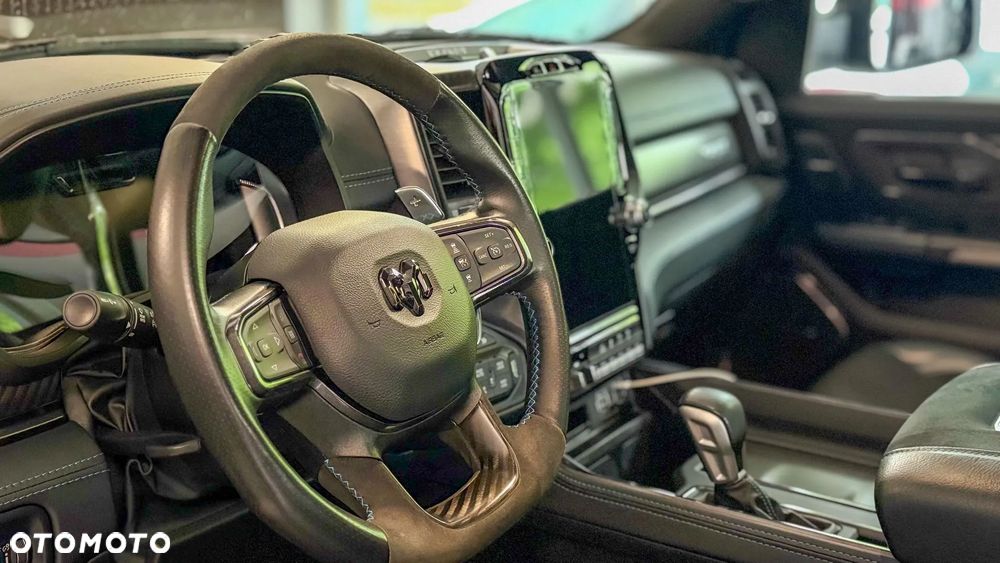 RAM 1500 - 5