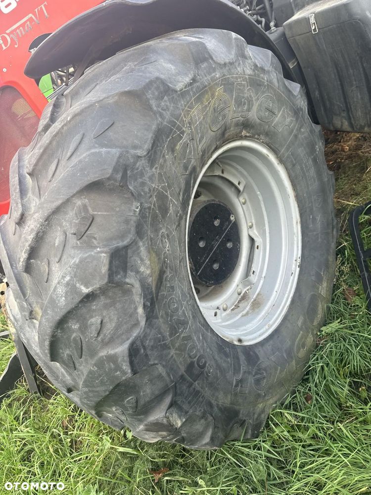 Massey Ferguson case Magnum Koło Kompletne 600/70R28 - 1