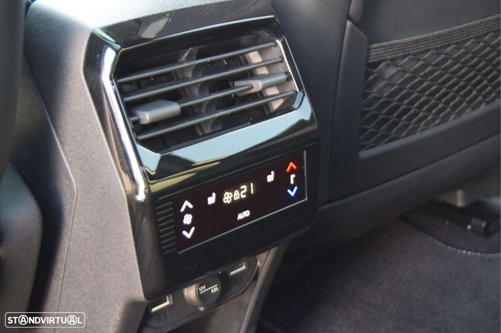 Peugeot E-5008 73 kWh GT - 31