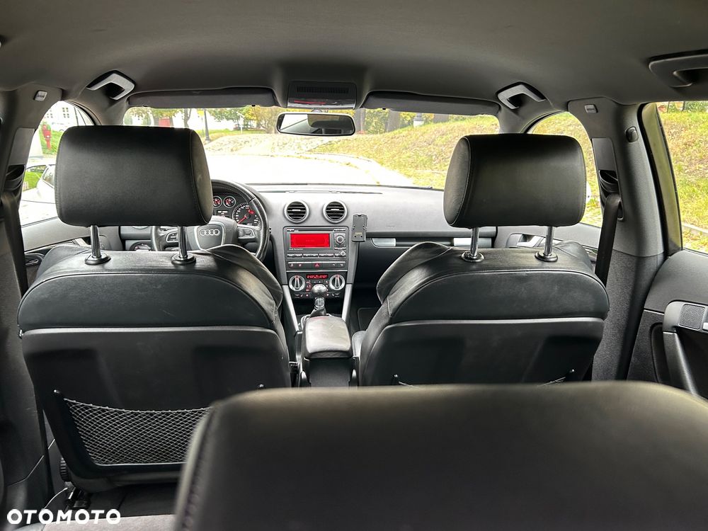 Audi A3 Sportback 2.0 TDI DPF S line Sportpaket - 31