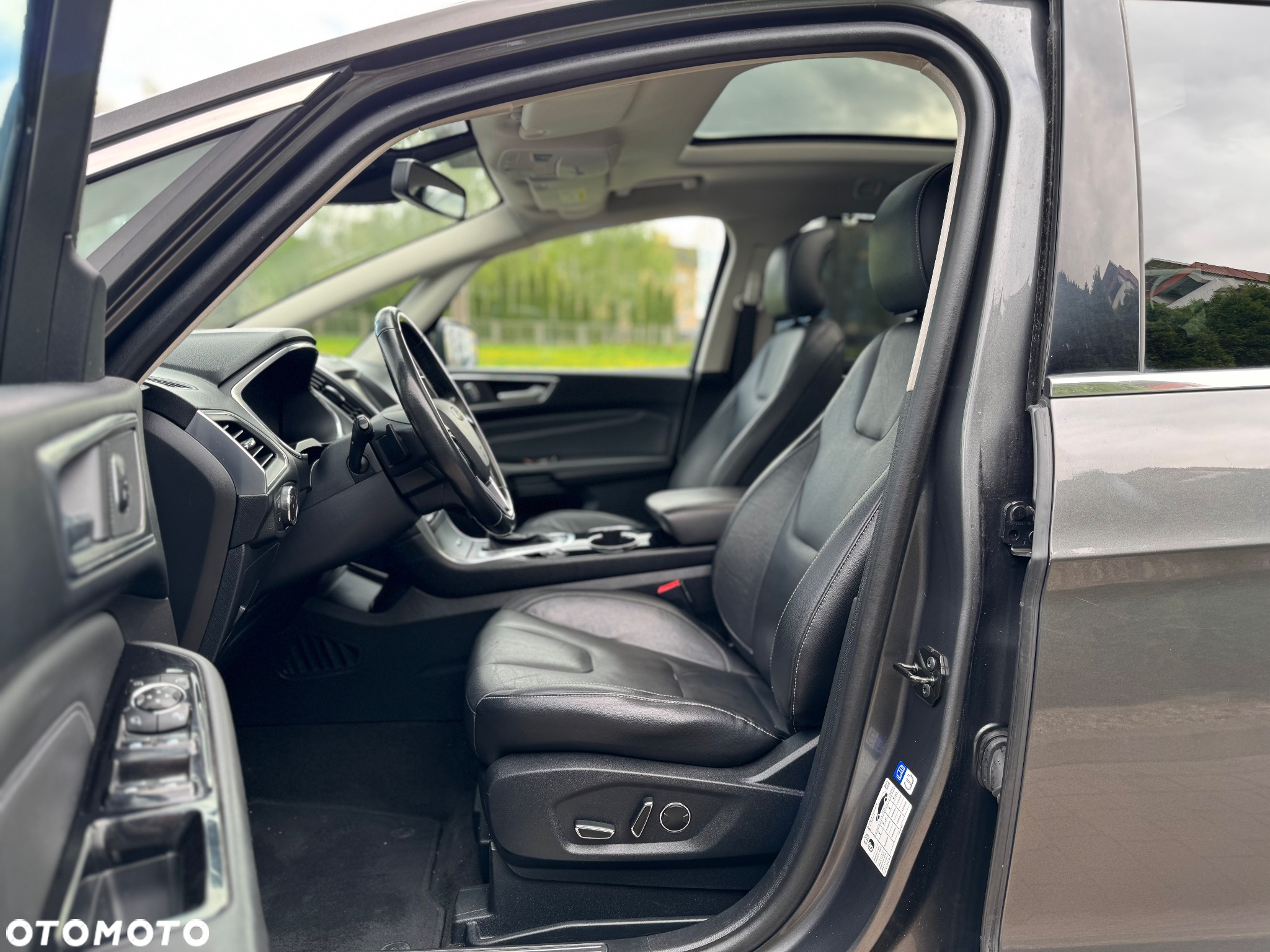 Ford S-Max - 16
