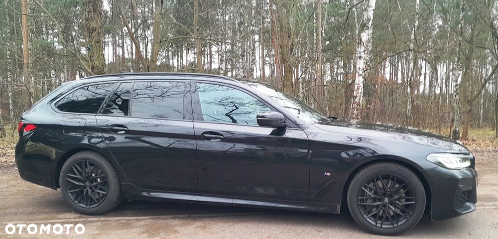 BMW Seria 5 540d xDrive mHEV M Sport sport - 6