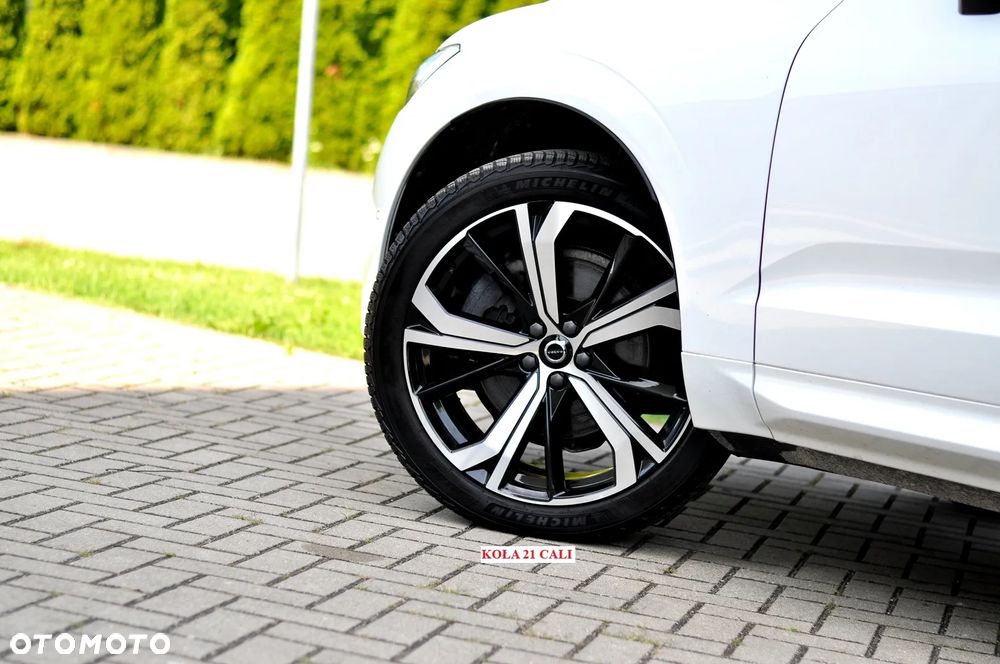 Volvo XC 60 B4 D Ultimate Dark - 16
