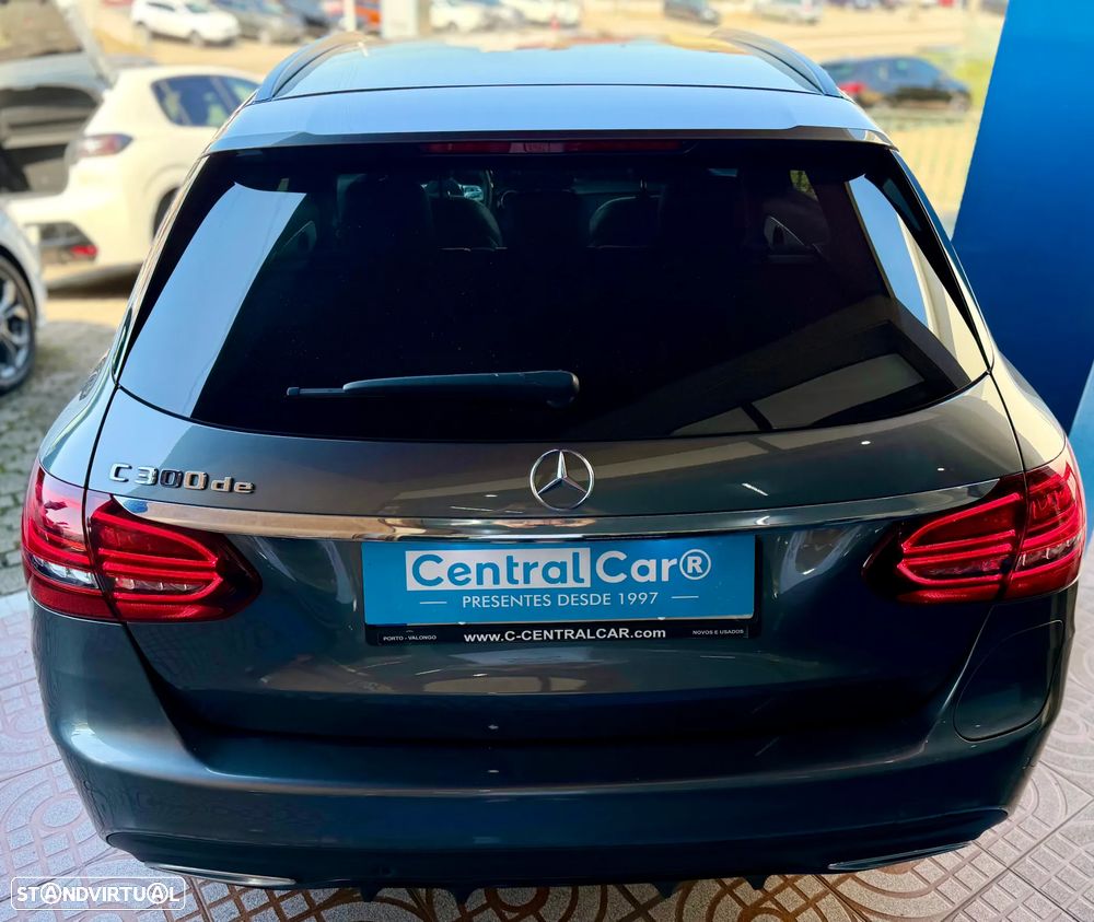 Mercedes-Benz C 300 de AMG Line - 10