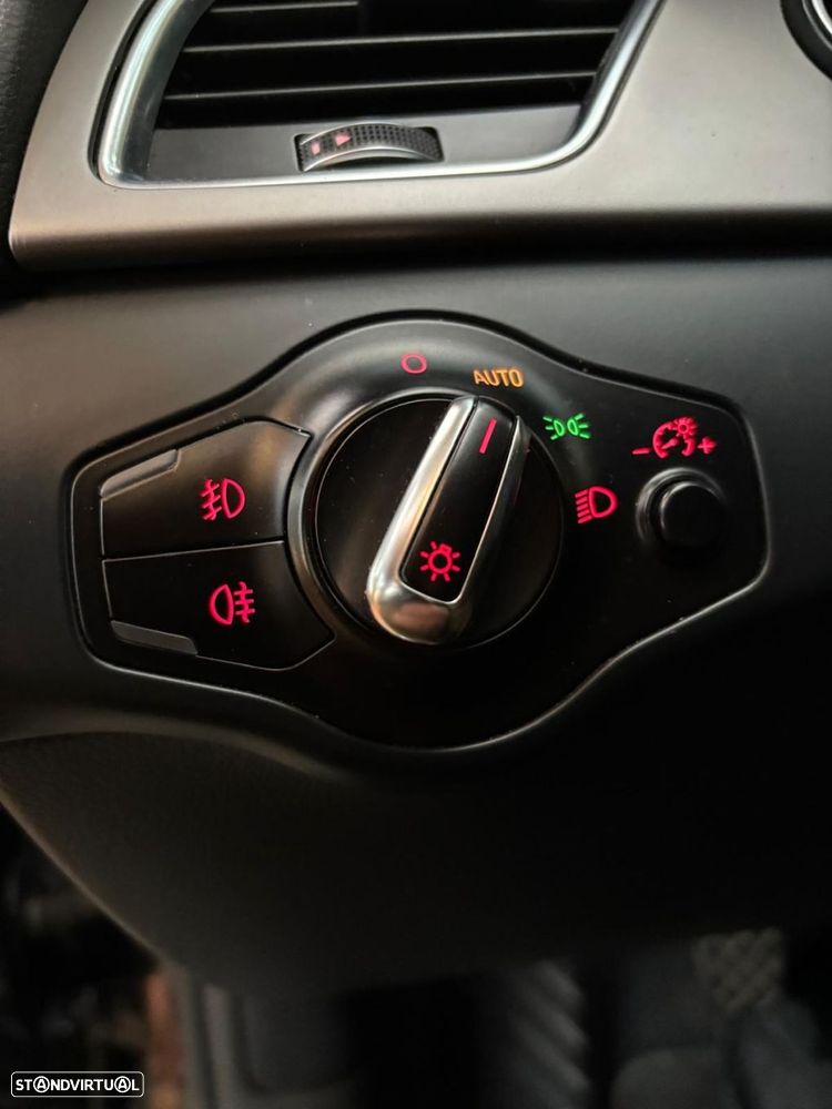 Audi A4 Avant 2.0 TDI S-line - 25