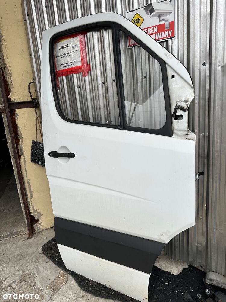 MERCEDES sprinter 906 crafter drzwi lewe PRAWE  przednie  przód białe - 2