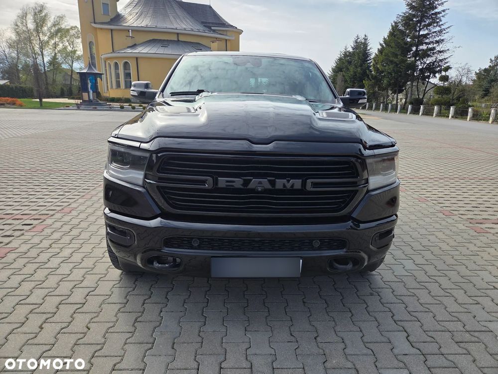 RAM 1500 5.7 Crew Cab Longbed Laramie Black - 20