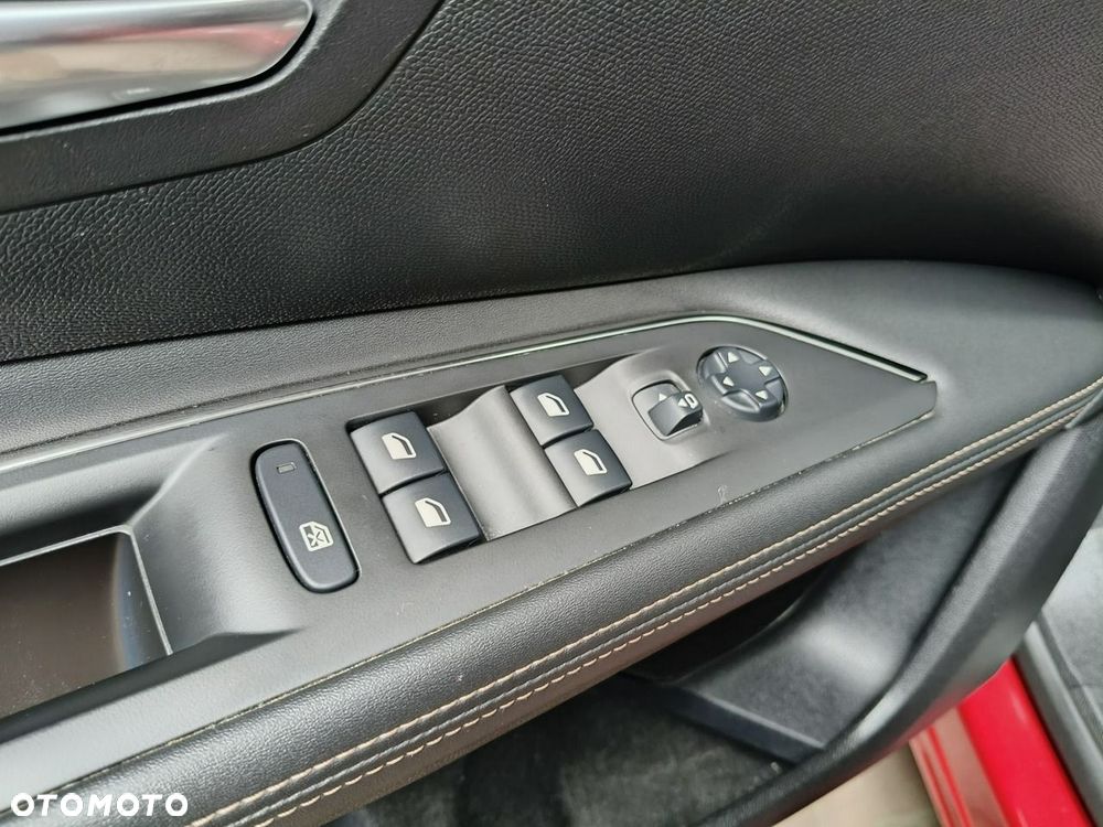 Peugeot 3008 - 23