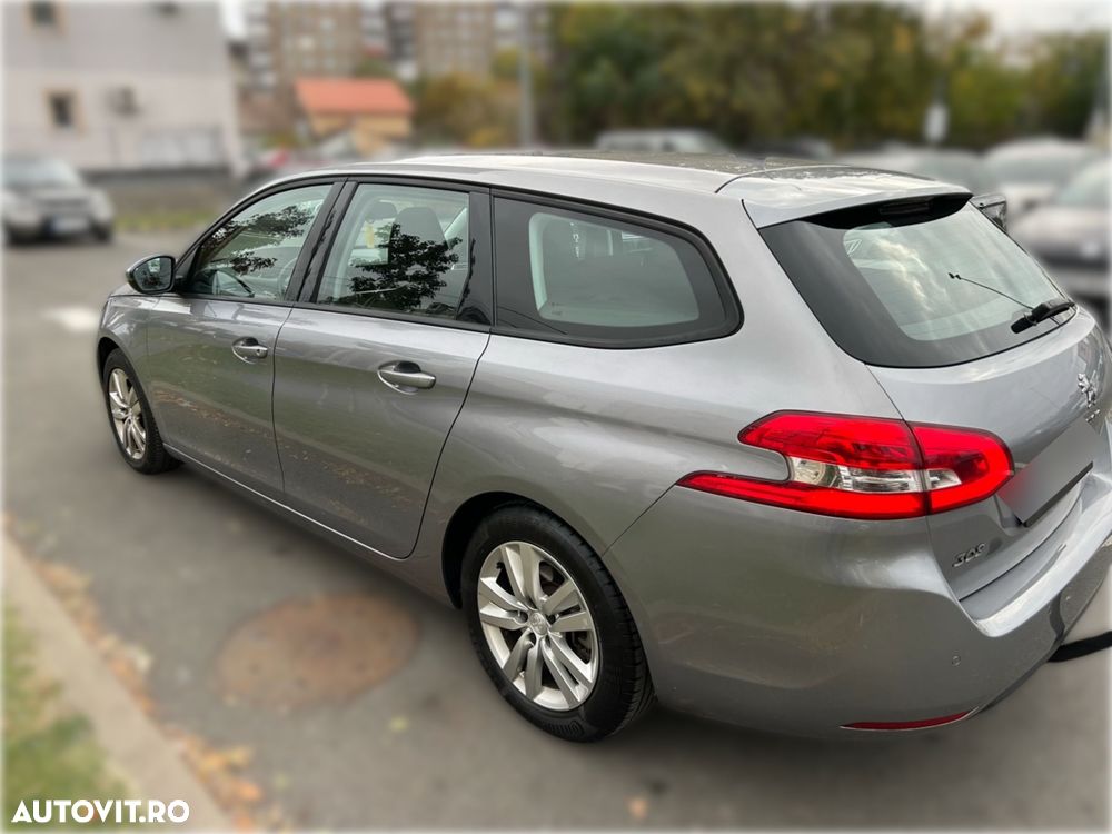 Peugeot 308 - 11