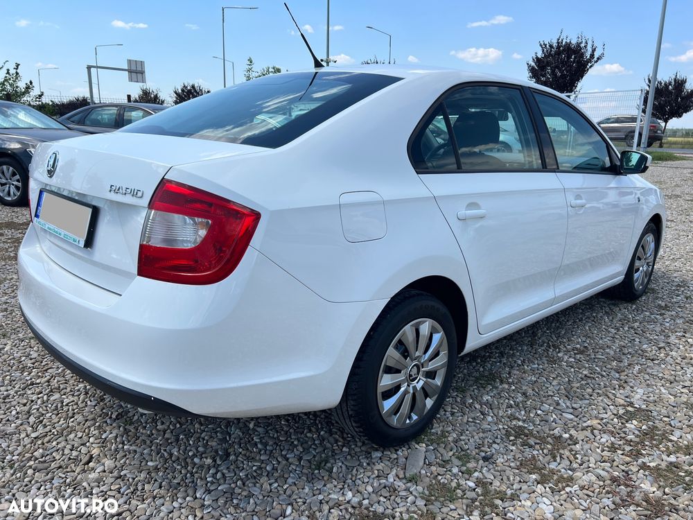 Skoda RAPID 1.2 TSI Active - 2