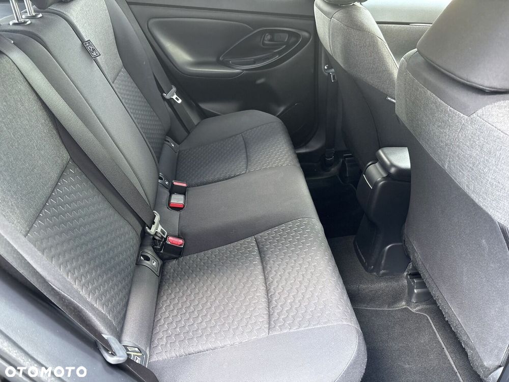 Toyota Yaris Cross Hybrid 1.5 Style AWD - 16