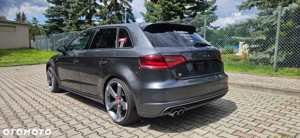 Audi A3 Sportback 2.0 TDI (clean diesel) quattro S tronic S line Sportpaket - 11