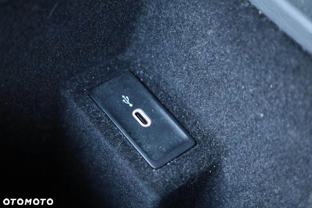 Volkswagen Passat 2.0 TDI EVO Essence - 31