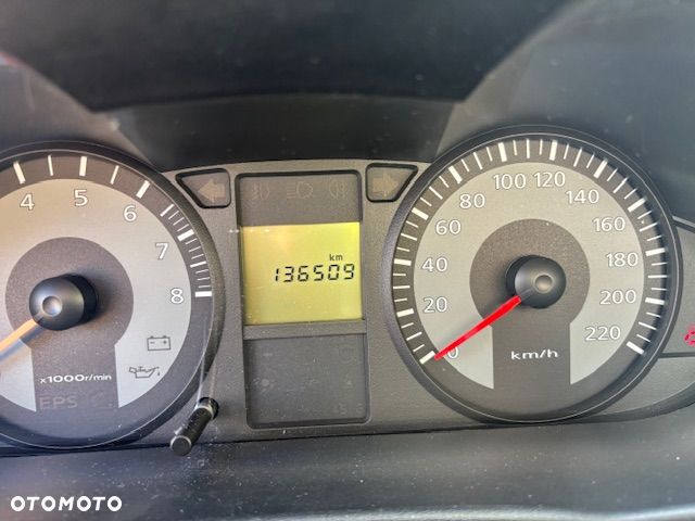 Mitsubishi Colt 1.3 Inform - 10