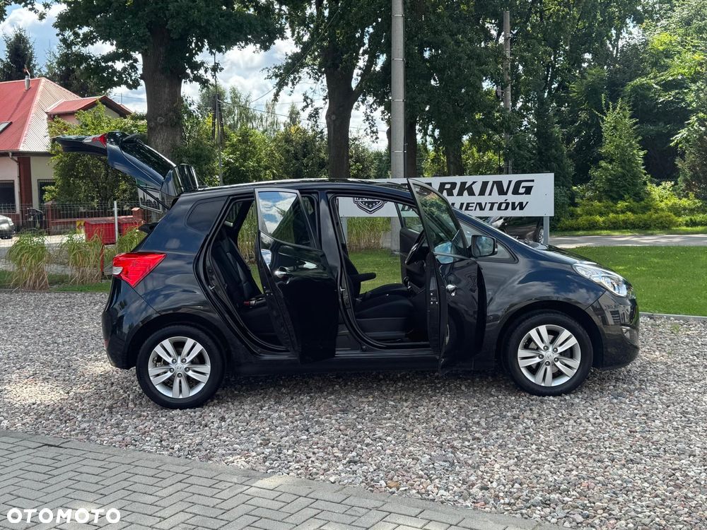 Hyundai ix20 - 16