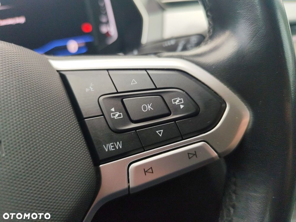 Volkswagen Passat Variant - 25