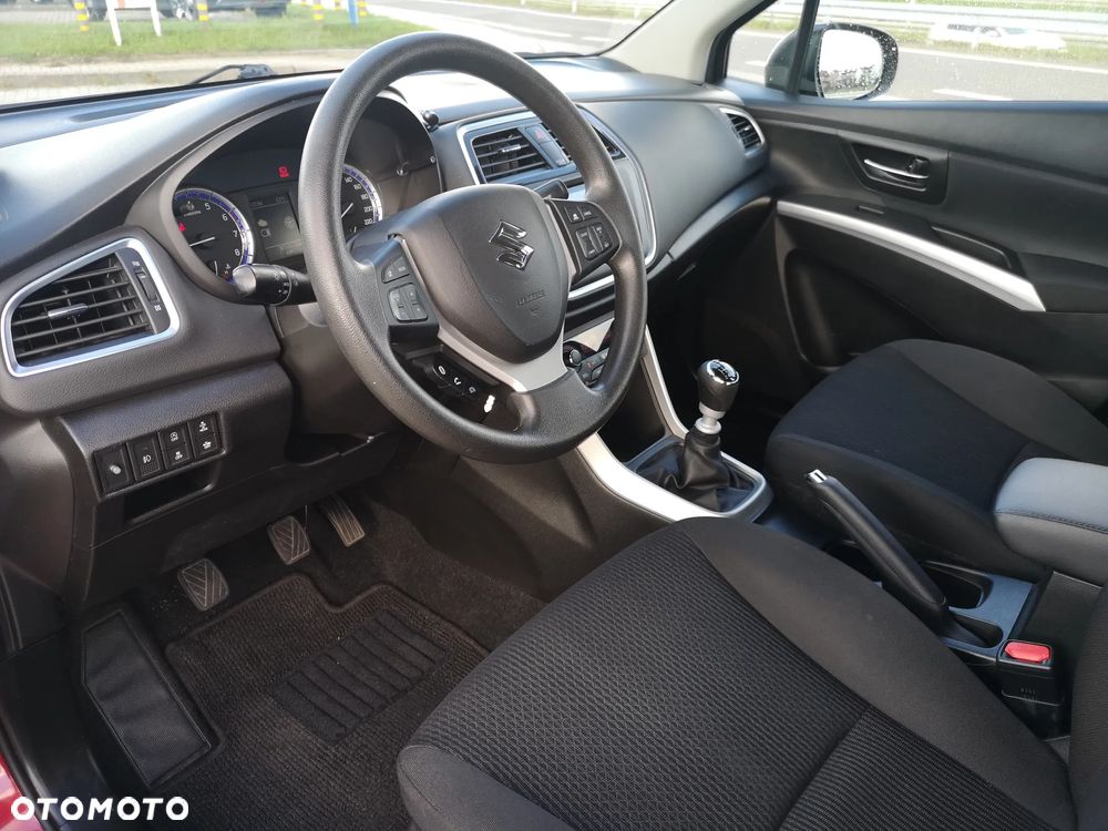 Suzuki SX4 S-Cross - 13