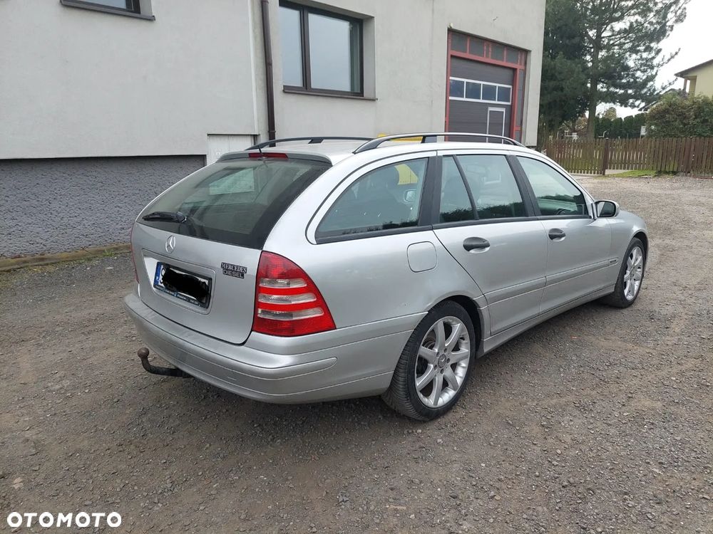 Mercedes-Benz Klasa C 200 T CDI Classic - 5