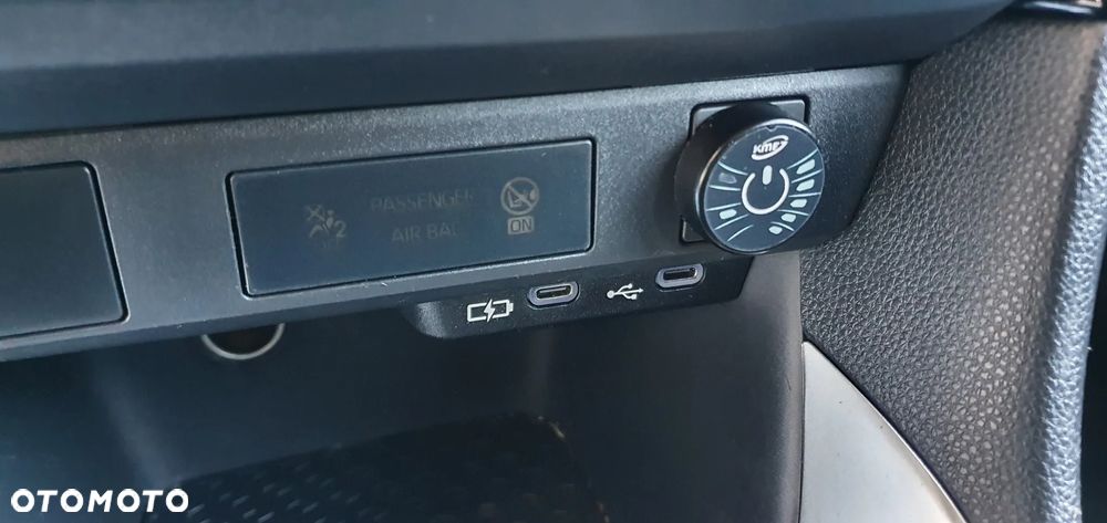 Toyota Yaris 1.5 Comfort - 14