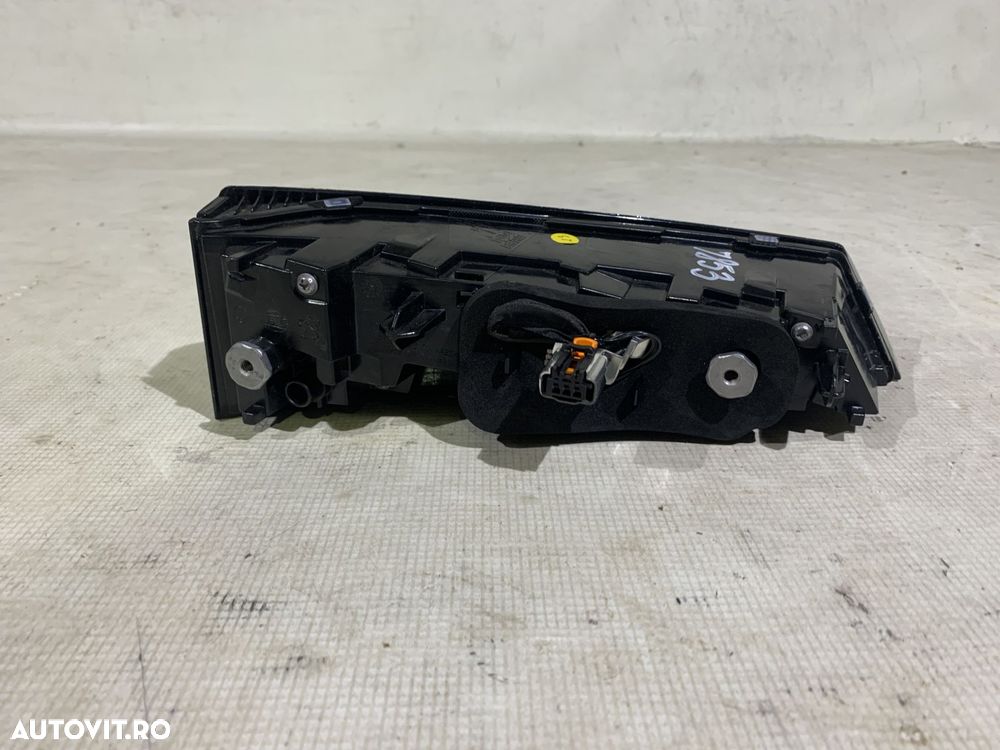 Stop dreapta spate pe hayon, Peugeot 308 GT, 2021, 2022, 2023, 2024, cod origine OE 9835300380. - 5