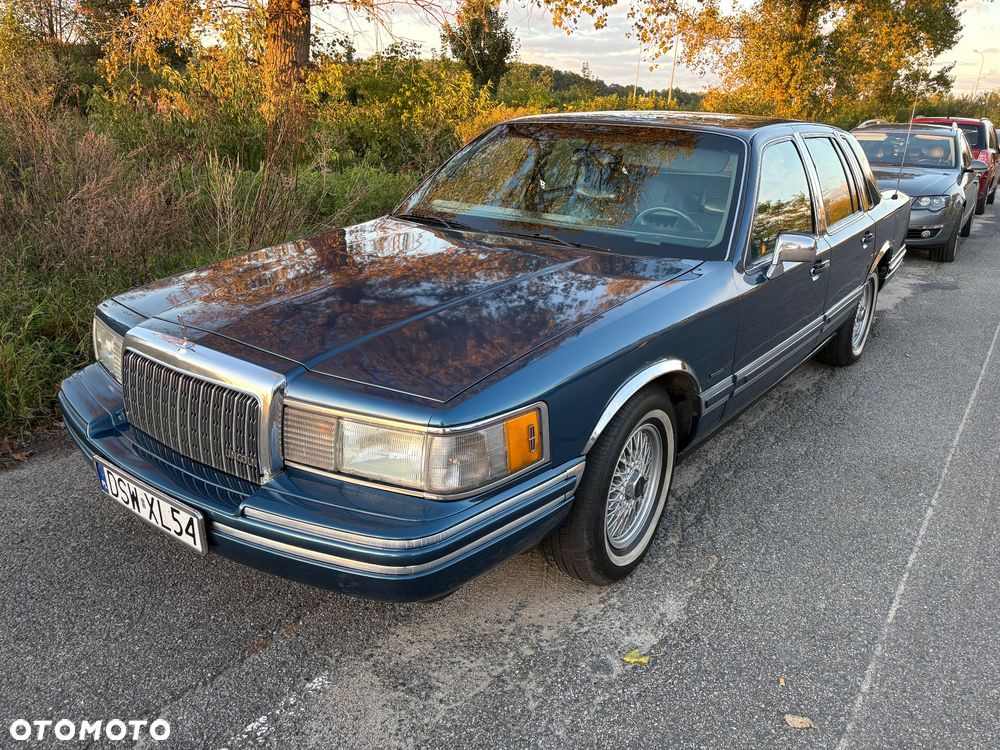 Lincoln Town Car