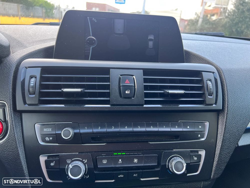 BMW 118 dA Pack M - 25