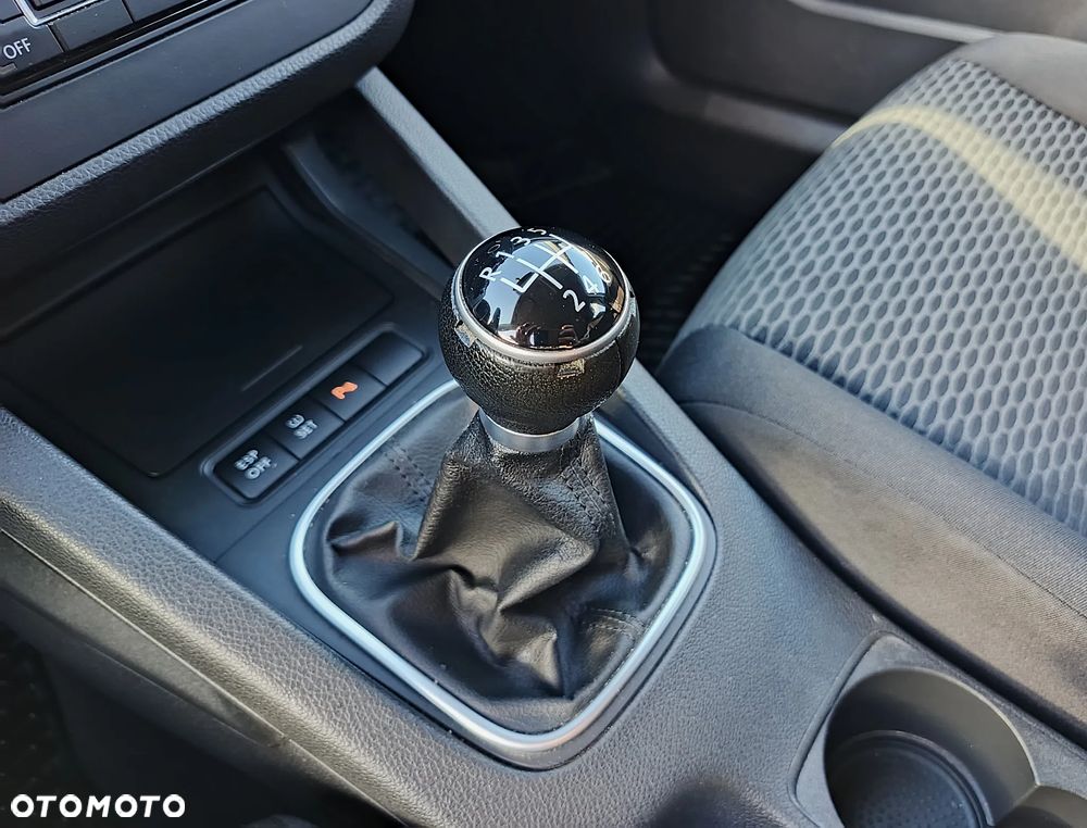 Volkswagen Jetta 1.4 TSI Comfortline - 15