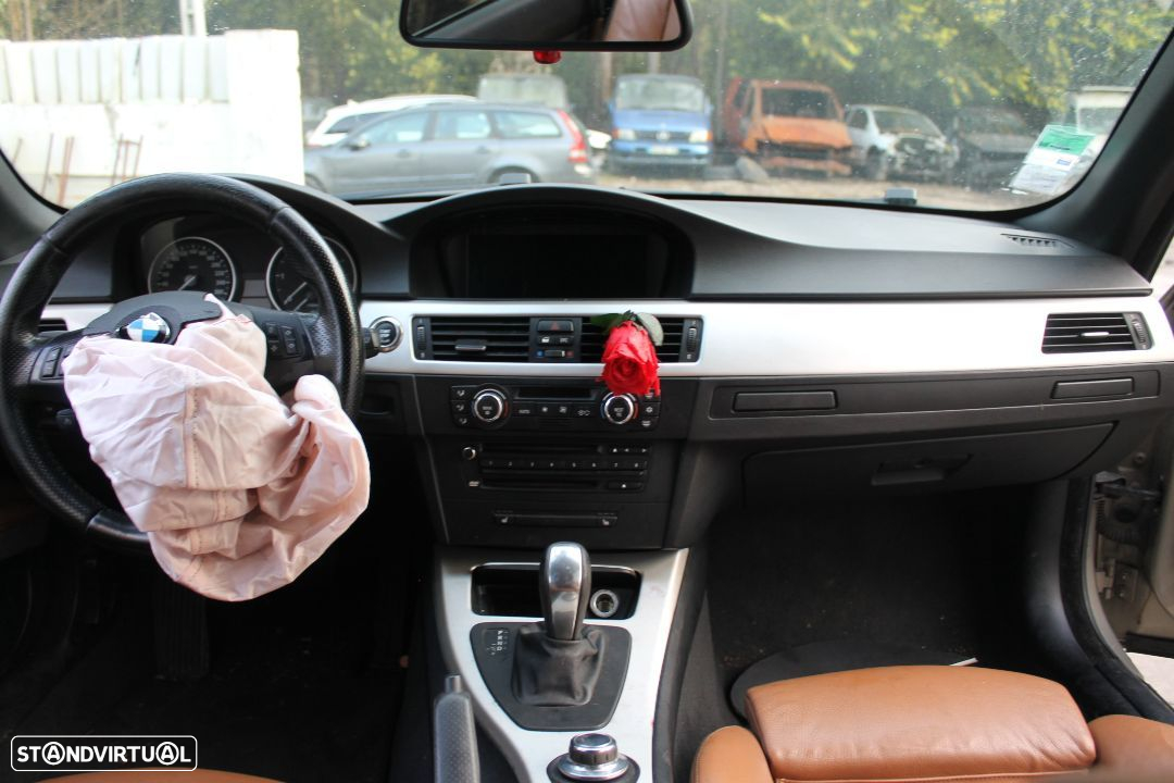 BMW E93 DE 2010 - 14