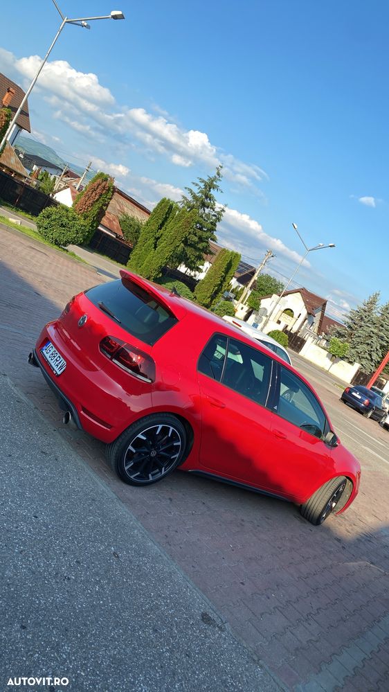 Volkswagen Golf 2.0 GTI adidas - 5