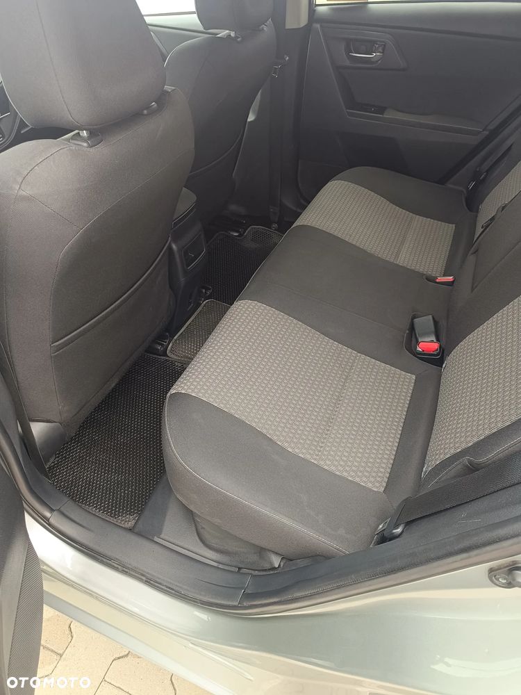 Toyota Auris Hybrid 135 Selection - 11
