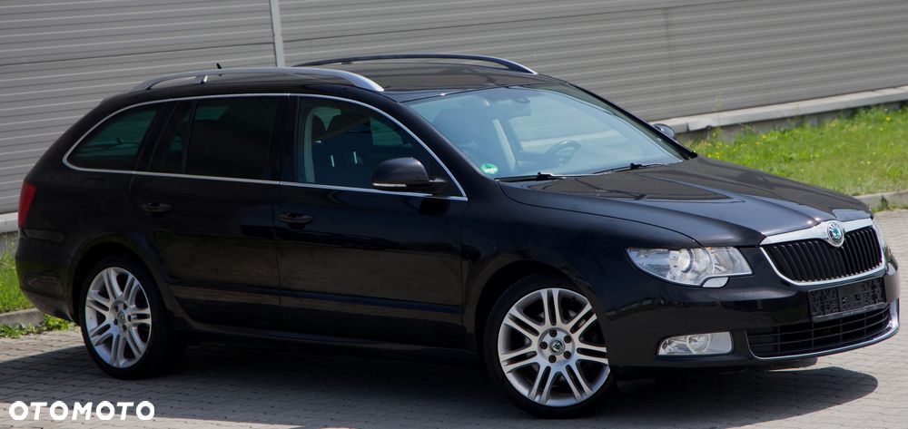 Skoda Superb 1.8 TSI DSG FAMILY - 11