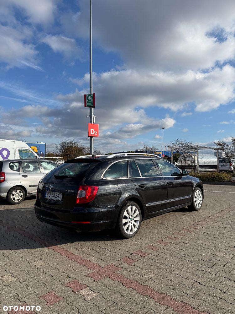 Skoda Superb 3.6 FSI 4x4 Platinum DSG - 6