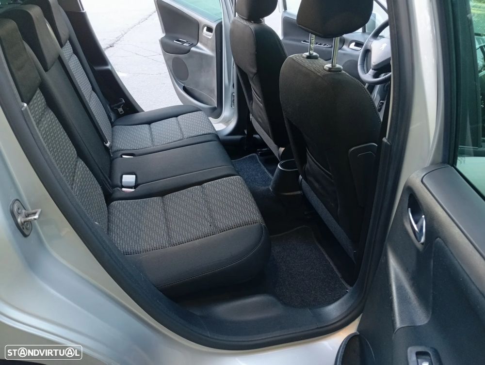 Peugeot 207 SW 1.6 HDi Sport - 23