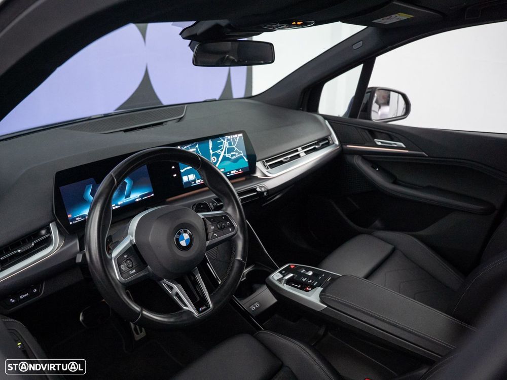 BMW 218 Active Tourer d Pack Desportivo M Auto - 14