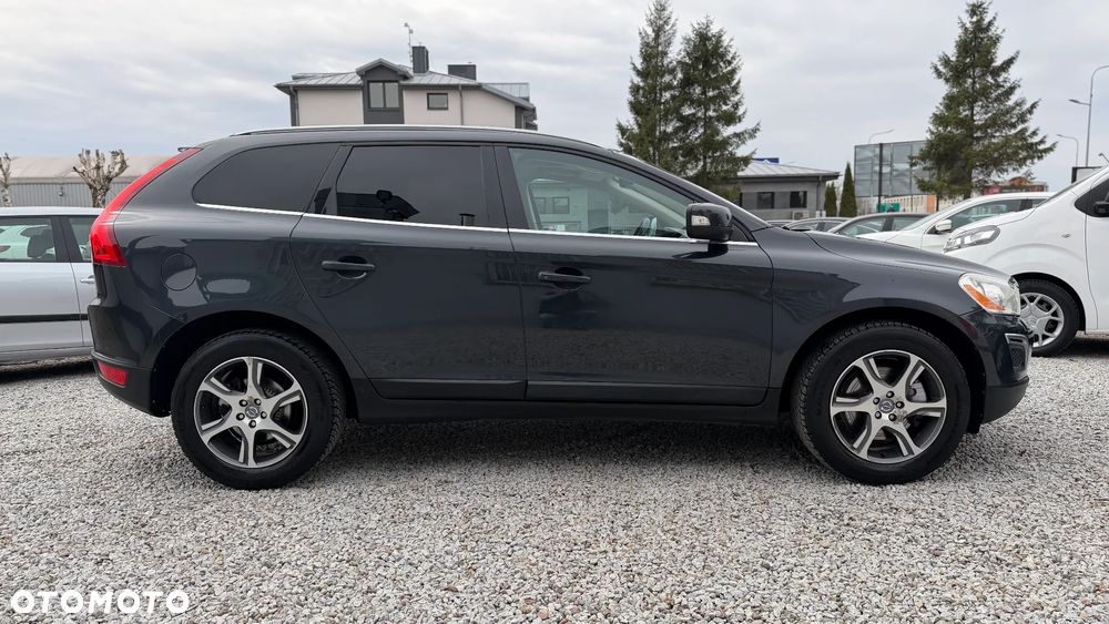 Volvo XC 60 D5 AWD Summum - 9