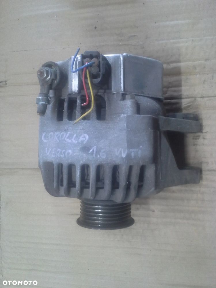 Alternator Toyota Corolla Verso 1.6 VVT-i - 1