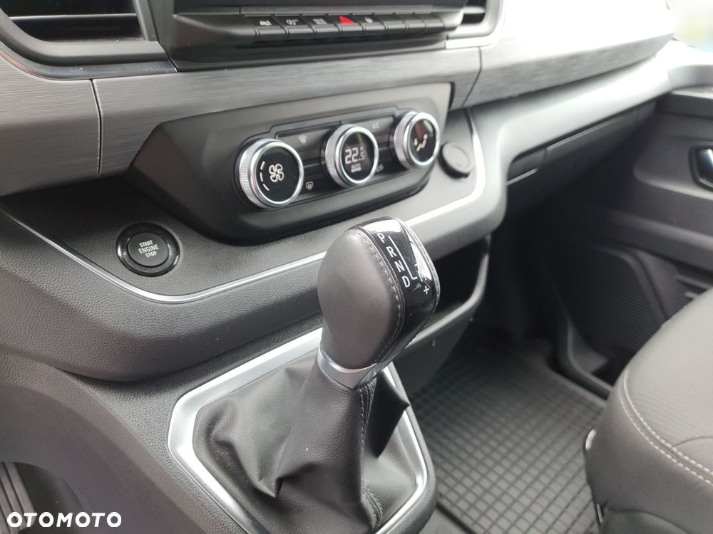 Renault Trafic Grand 2.0 dCi Escapade EDC - 14