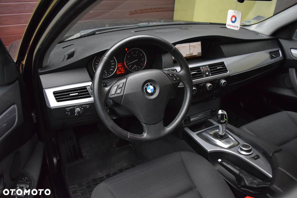 BMW Seria 5 - 12