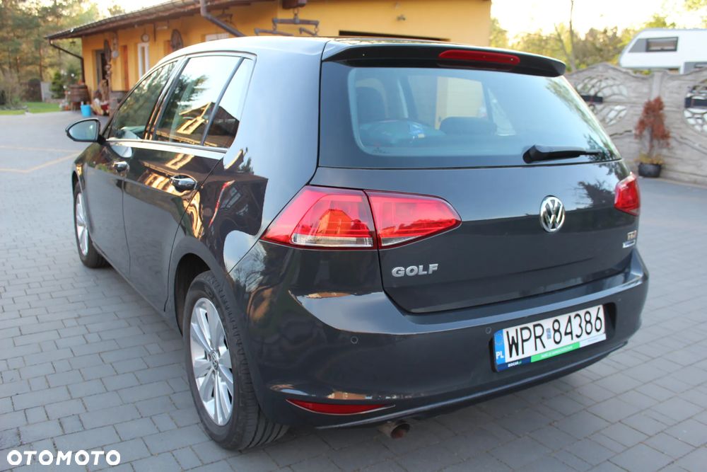 Volkswagen Golf 1.6 TDI BlueMotion Trendline - 4