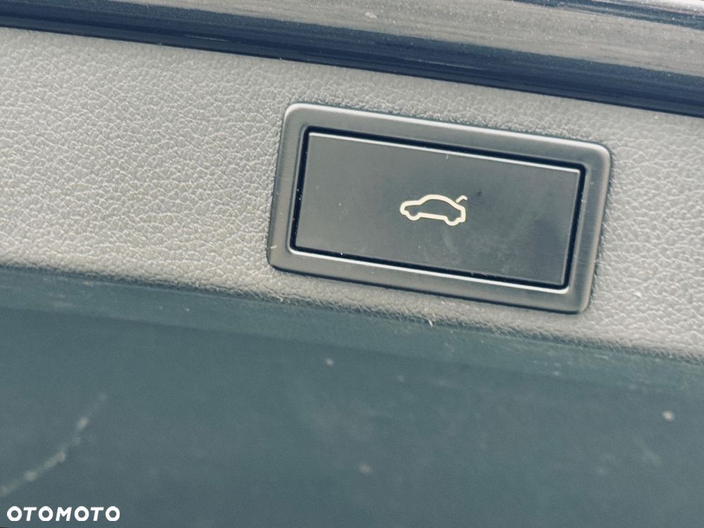 Skoda Octavia 2.0 TDI (Green tec) DSG RS - 12