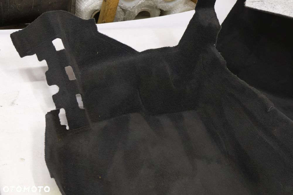 Audi A3 S3 dywan wykładzina 8V4863367K - 4