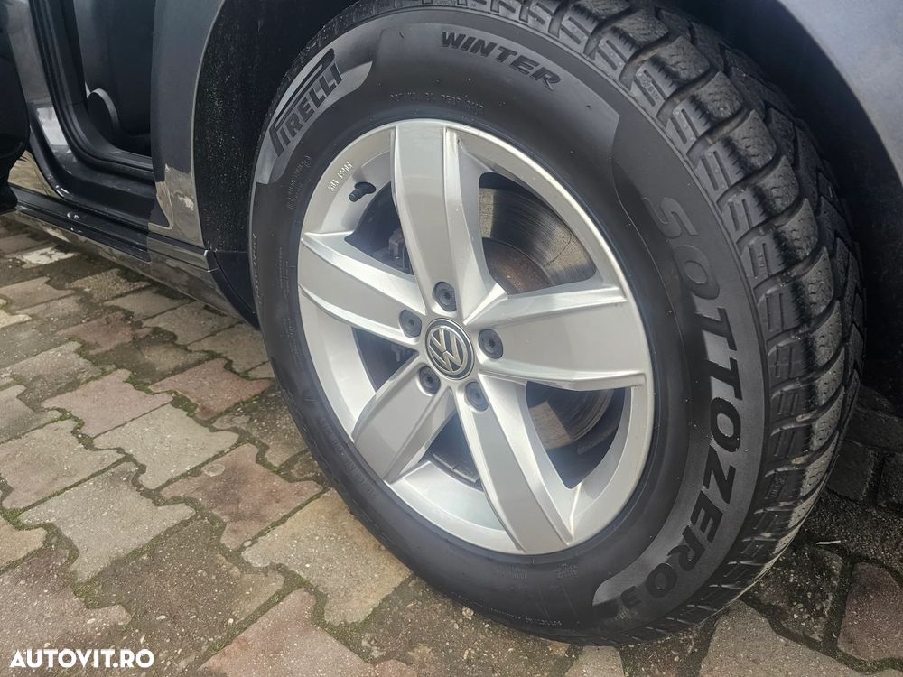 Volkswagen Passat Variant 1.6 TDI (BlueMotion Technology) DSG Comfortline - 15