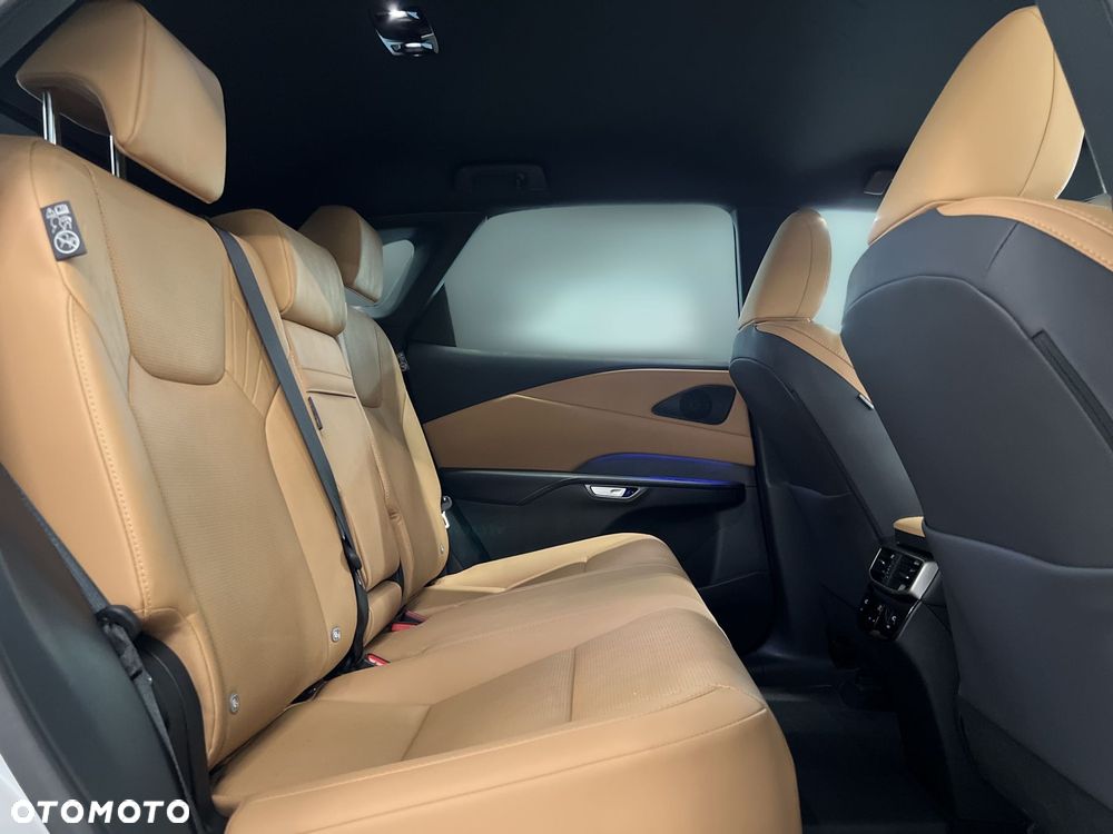 Lexus RX 450h+ Prestige - 12