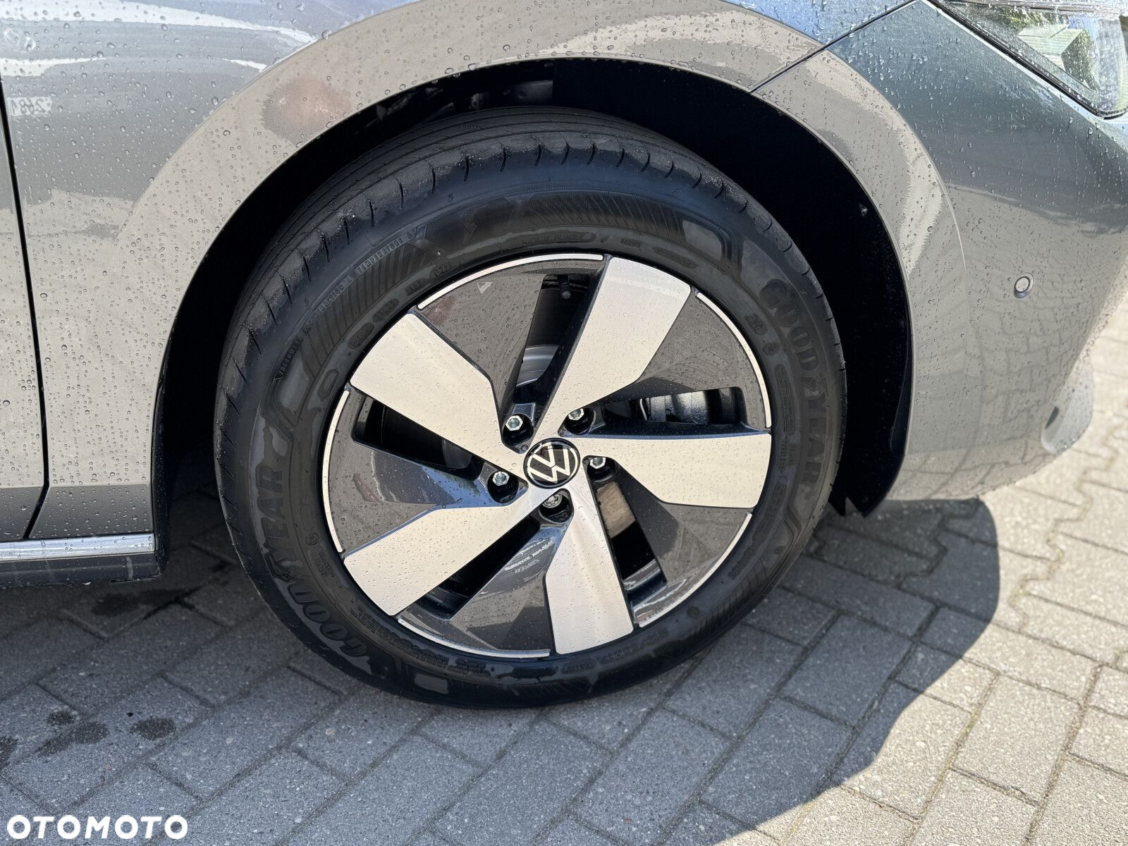Volkswagen Passat - 33
